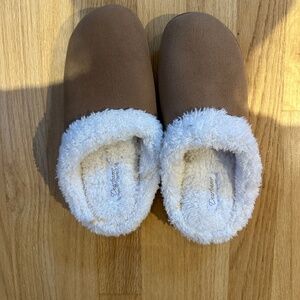 Womens Dearforms faux fur slippers size 7